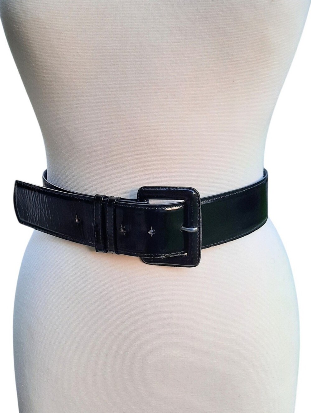 Vintage SAKS FIFTH AVENUE Black Patent Leather Wide Belt w/Covered Buckle Sz M